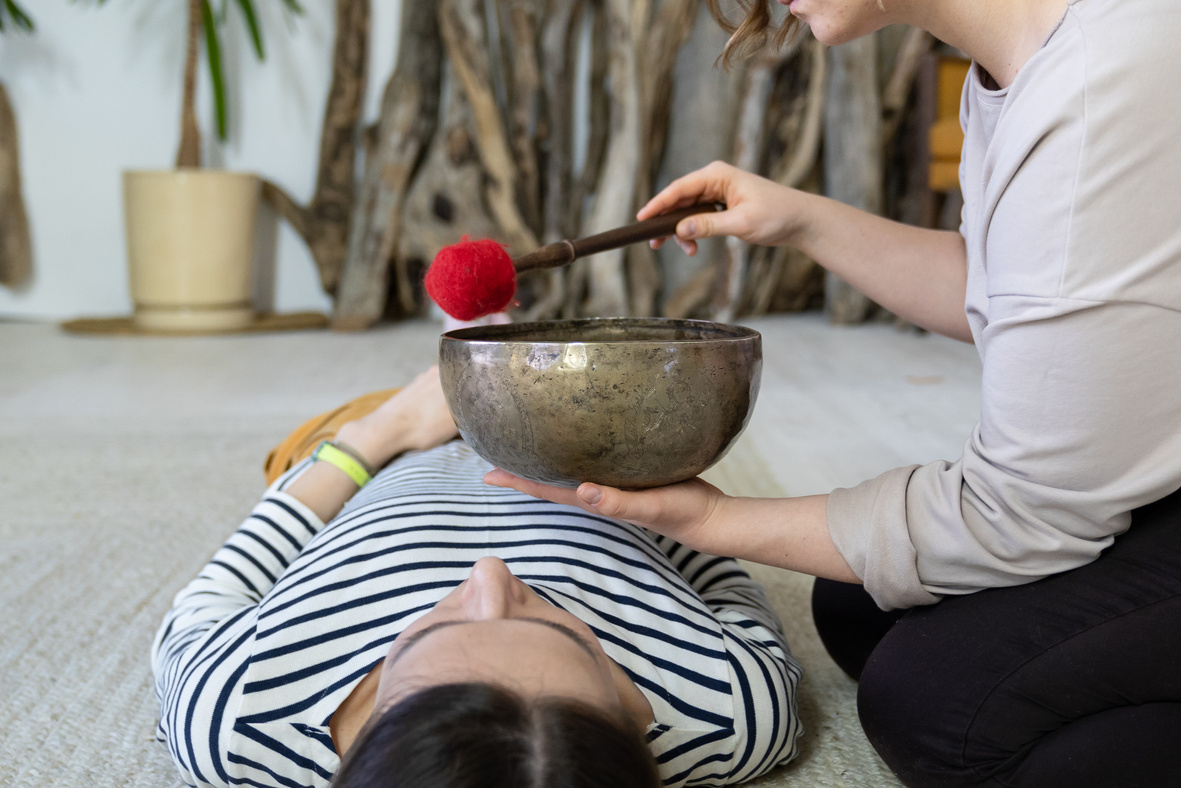 Masseuse Perform Traditional Tibetan Sound Therapy